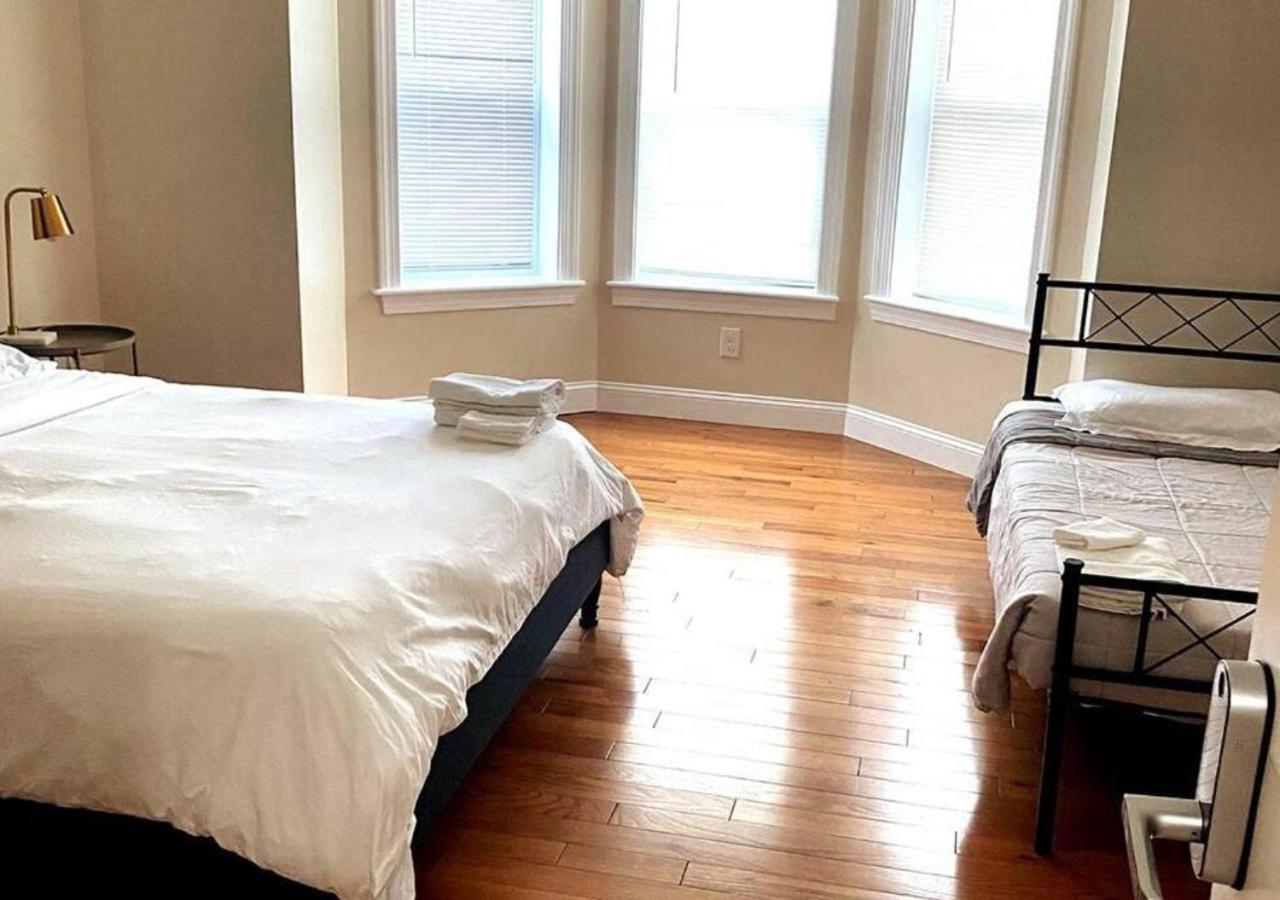 Newly Renovated Guest Rooms Near Transportation 필라델피아 외부 사진